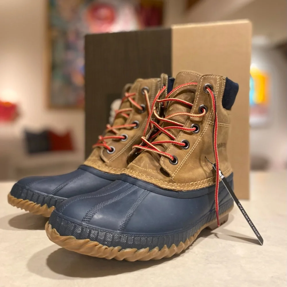 SOREL CHEYANNE FULL GRAIN BOOTS, WATERPROOF, CURRY/ECLIPSE, MENS SIZE 9 NEW NIB
